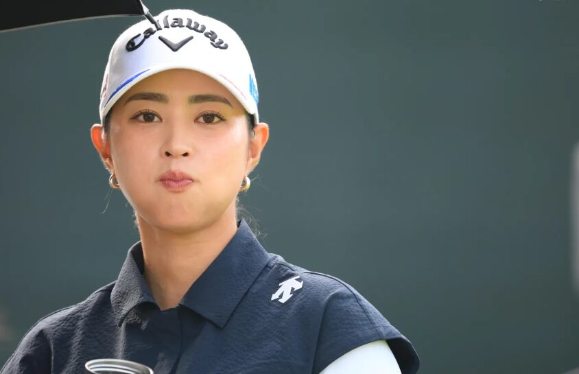 
日本
柏原 明日架
Asuka Kashiwabara
